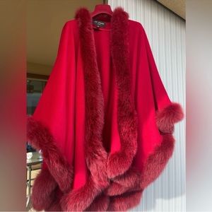 St. John Fox Fur Cape